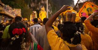 Panduan Lengkap Thaipusam di Batu Caves Malaysia, Xperience Team