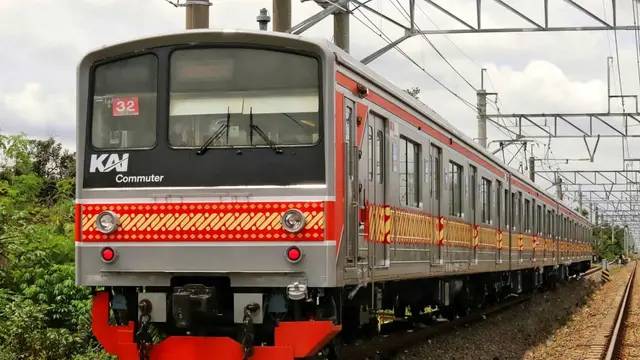 Peron Stasiun Tanah Abang Baru