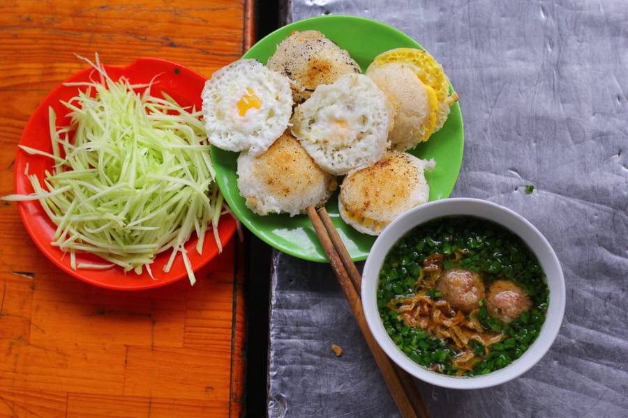 Một phần bánh căn được phục vụ tại Nha Trang | Bản đồ du lịch Nha Trang