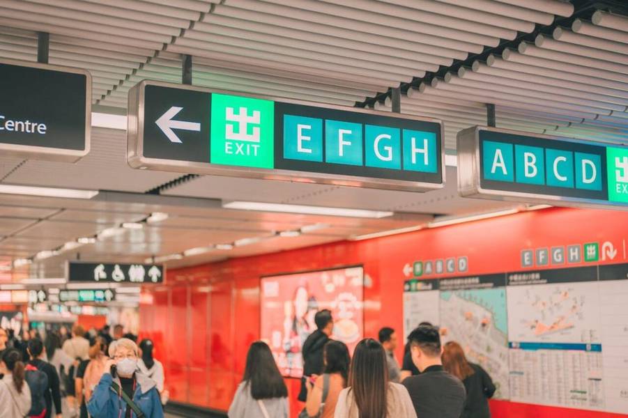 Di chuyển đến bảo tàng M+ bằng MTR