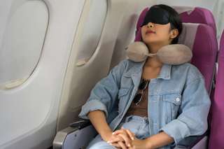 How to sleep on a plane 