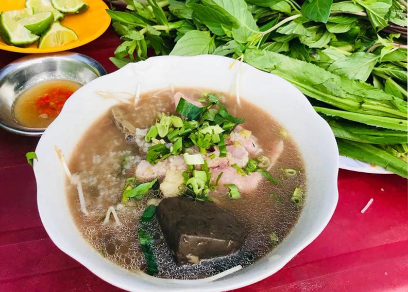 Cháo bò là món ăn đặc sản ở Tri Tôn, An Giang | BẢn đồ du lịch An Giang