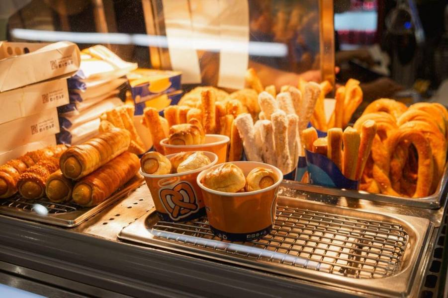Món ăn hấp dẫn tại Auntie Anne’s