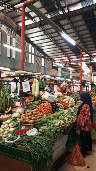 Berbelanja