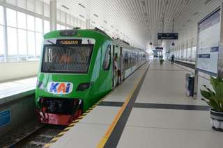 Kereta Bandara YIA: Jadwal Terbaru, Rute, Harga Tiket & Cara Pesan , Travel Bestie