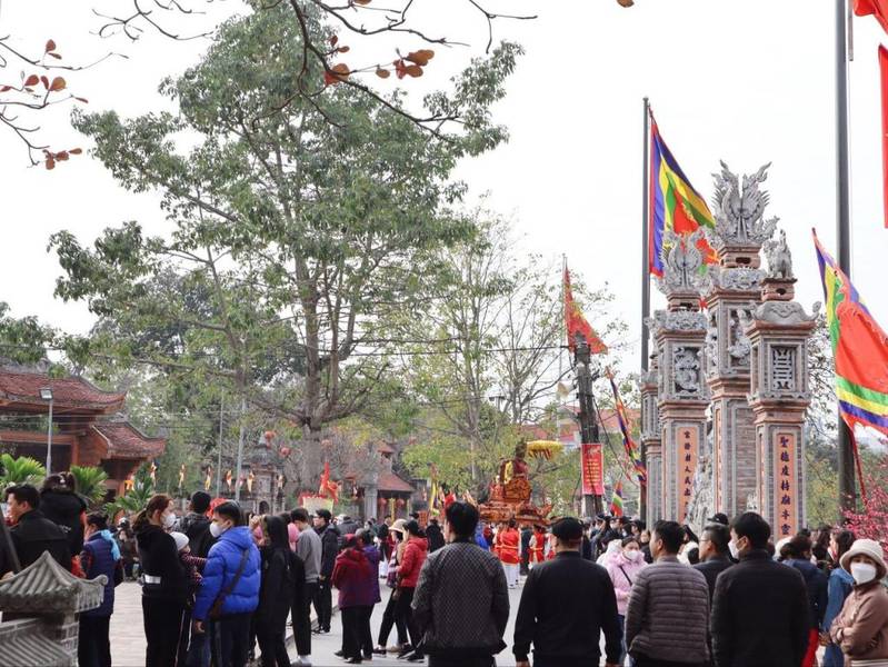 Núi Sài Sơn là địa điểm leo núi gần Hà Nội lý tưởng cho các chuyến dã ngoại ngắn ngày