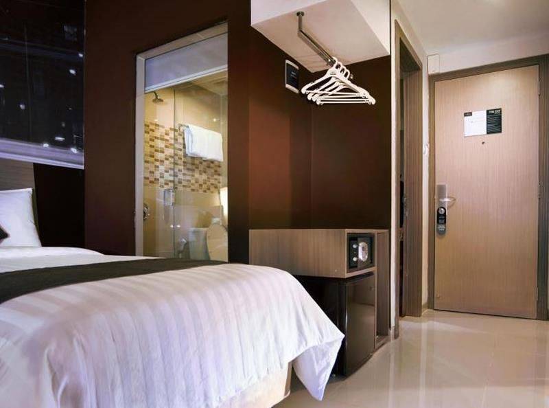 Hotel Neo Candi Simpang Lima - Semarang by ASTON
