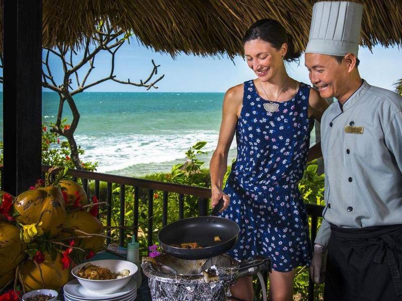 Du khách được trải nghiệm nhiều hoạt động giải trí mới lạ tại Victoria Phan Thiet Beach Resort & Spa