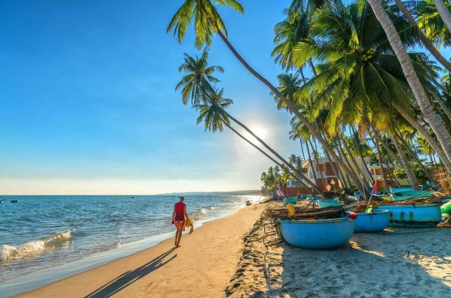 Từ tháng 11 - tháng 4 là thời điểm lý tưởng để đi du lịch vịnh Phan Thiết