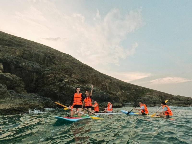 Các trò chơi mạo hiểm là “đặc sản” trong chuyến du lịch vịnh Phan Thiết