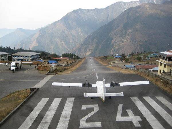 This image has an empty alt attribute; its file name is nepal-.jpeg