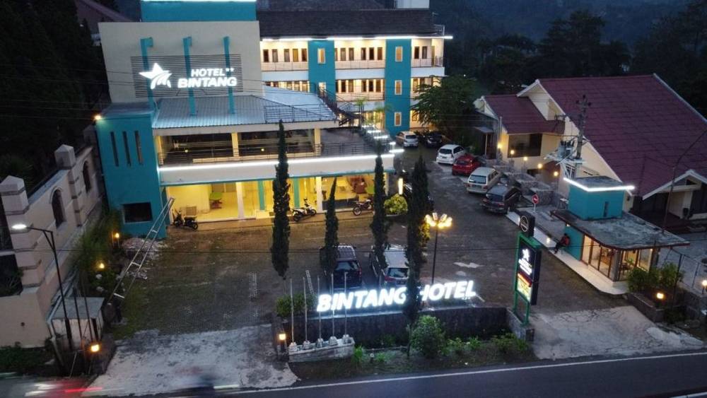  Hotel Bintang Tawangmangu