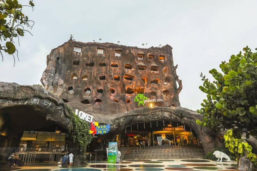 Pohon Inn Hotel, Indonesia hotel unik