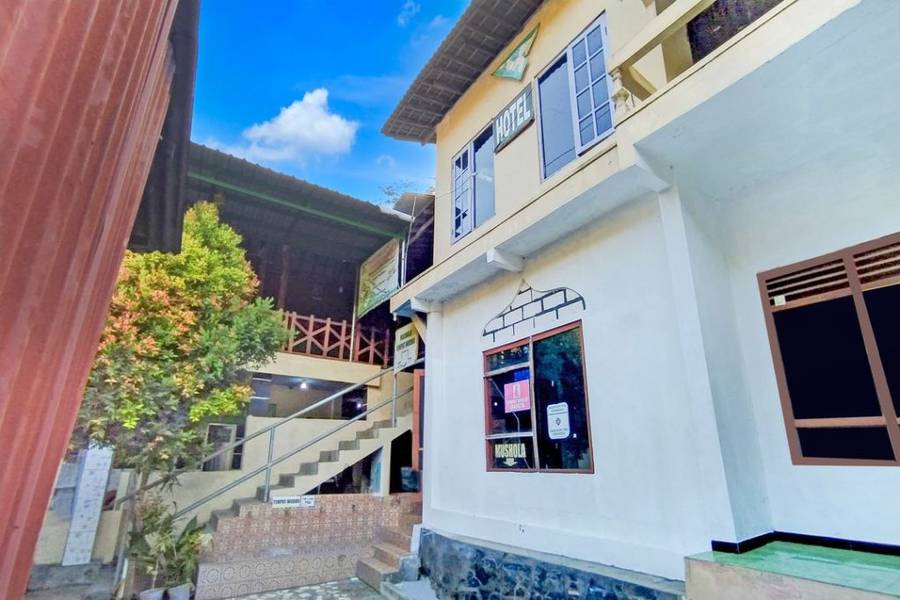 OYO 94016 Homestay Baronsari