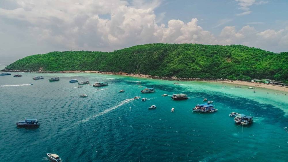 หาดทองหลาง เกาะล้าน