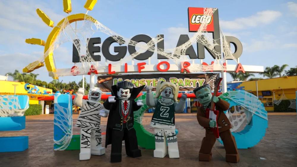 Công viên LEGOLAND California luôn hấp dẫn với nhiều sự kiện theo mùa đặc sắc 