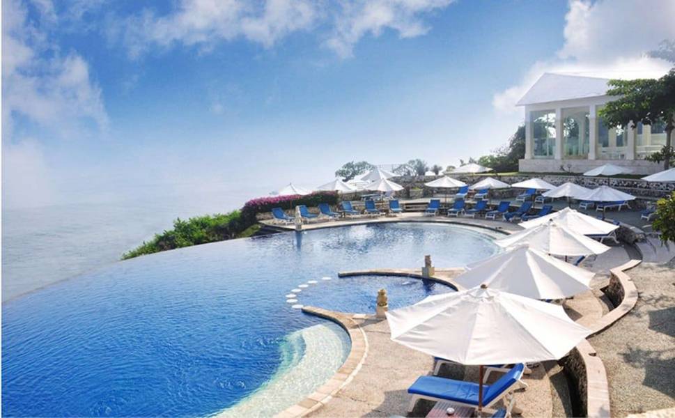 Blue Point Bay Villas & Spa