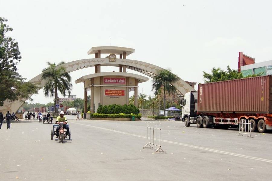 Cửa khẩu Mộc Bài là cửa ngõ giao thương sôi động tại Tây Ninh