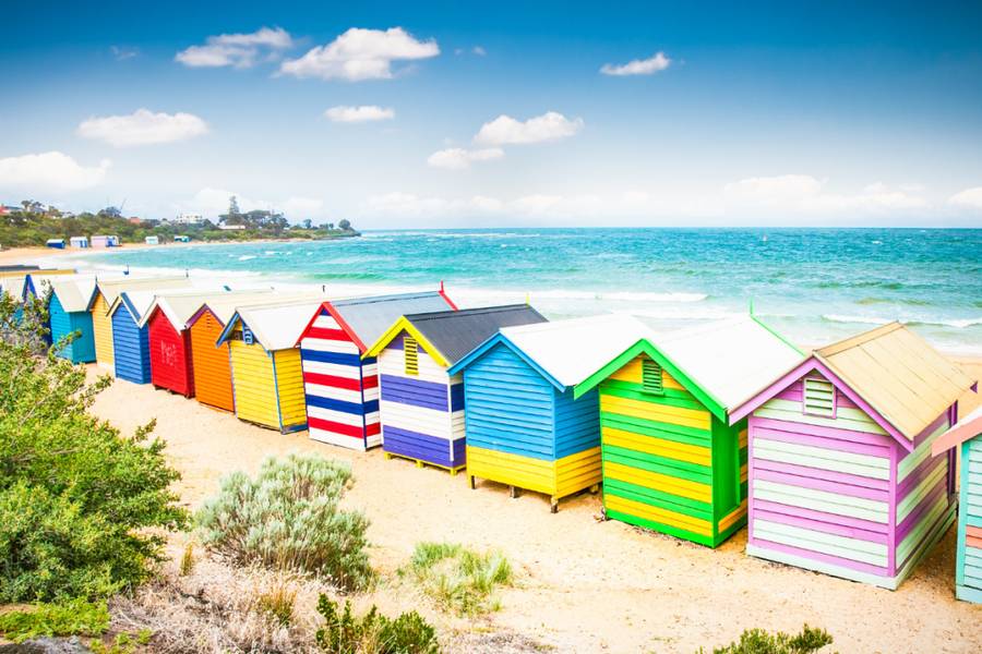 Những căn nhà rực rỡ sắc màu bên cạnh bãi biển Brighton | Địa điểm du lịch Melbourne
