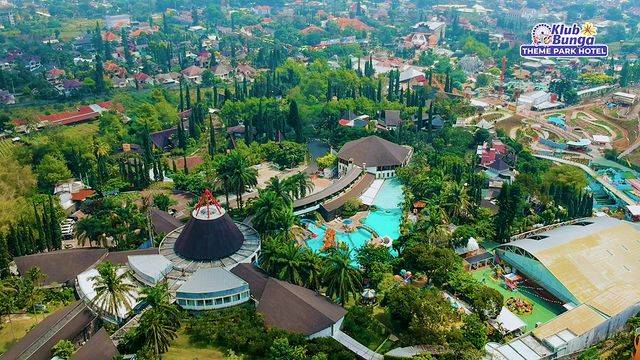  Klub Bunga Theme Park Hotel