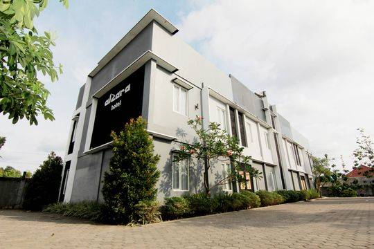 Alzara Hotel Syariah - Hotel Dekat Pantai Butuh