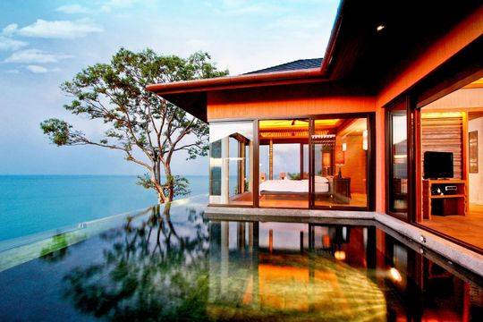 ที่พักภูเก็ต ติดทะเล