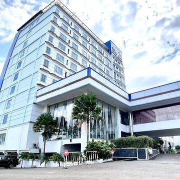 Grand Asrilia Hotel Convention & Restoran