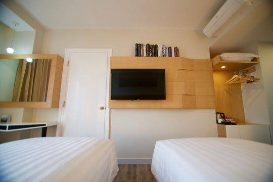 Verse Luxe Hotel Wahid Hasyim - Rekomendasi Hotel Tematik di Jakarta  