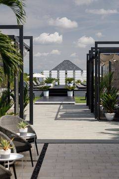 Kanvaz Resort Seminyak - hotel mewah dengan rooftop