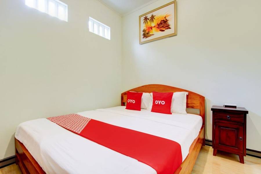 OYO 93789 Mbah Carik Homestay Syari'ah 