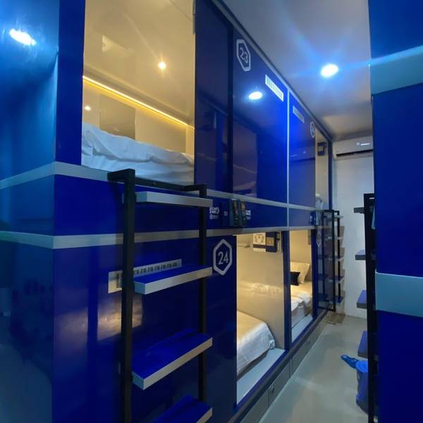Rosalyne Sleepbox Malioboro 3 (Ahmad Yani)