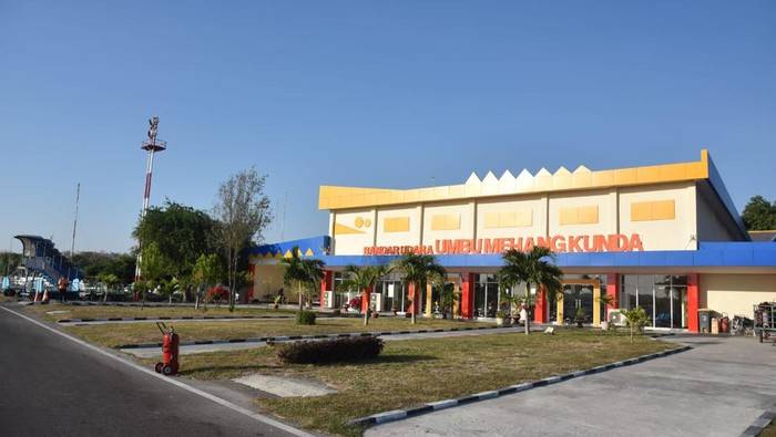 Bandara Umbu Mehang Kunda Kijing