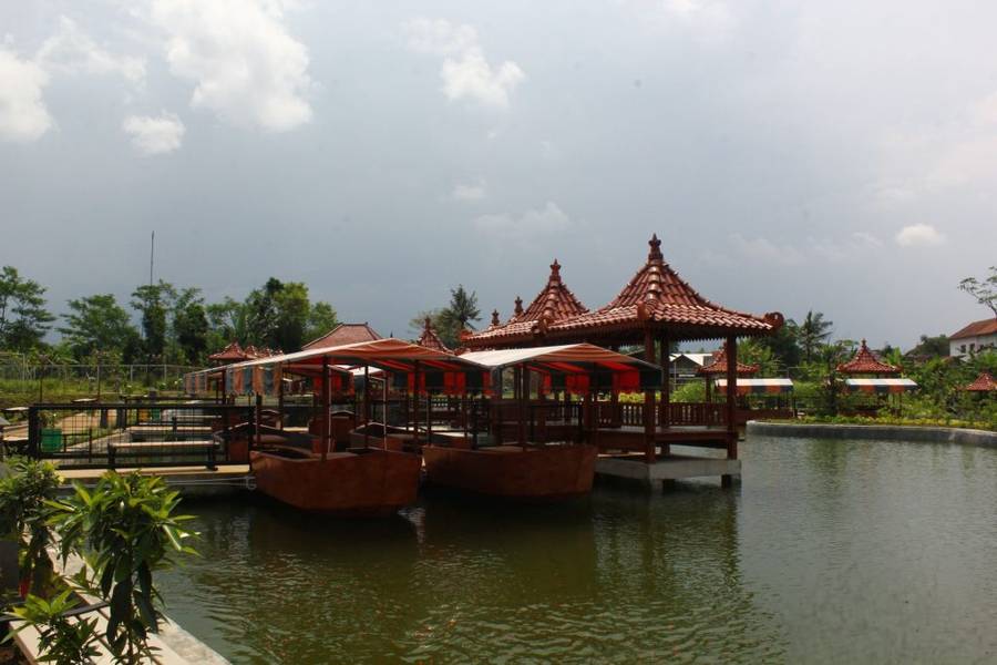  Taman Mas Kemambang