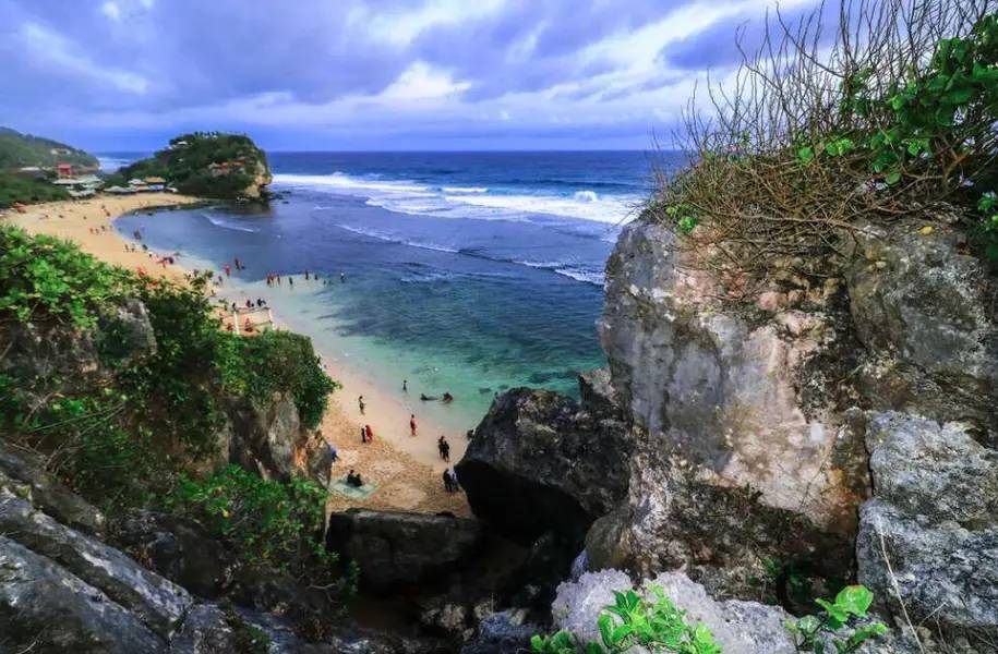Pantai Indrayanti di Gunung Kidul