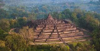 Relief Candi Borobudur: Warisan Budaya Dunia yang Sarat Makna Spiritual dan Sejarah, Xperience Team