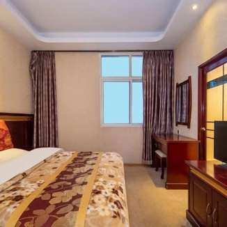 Shangri‑La Near Ancient Building Inn