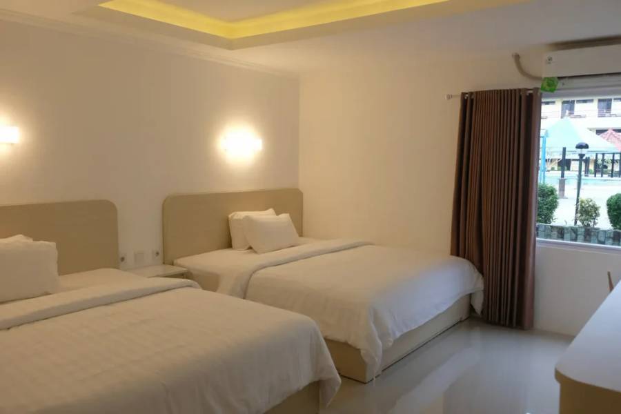 Uni Beach Hotel - Bedroom