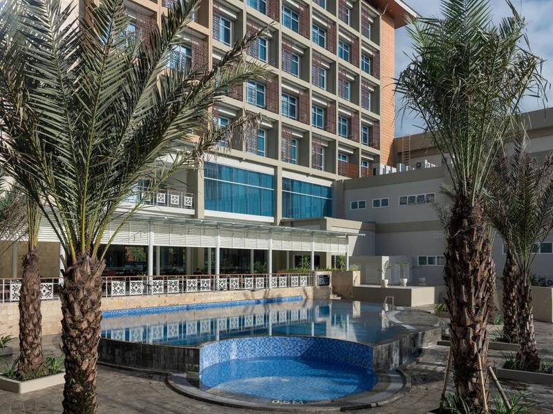 Hotel Santika Gunung Kidul