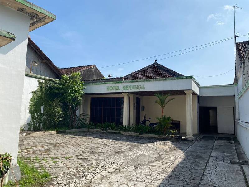 SPOT ON 93562 Hotel Kenanga 1
