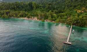 Pantai Kri Island