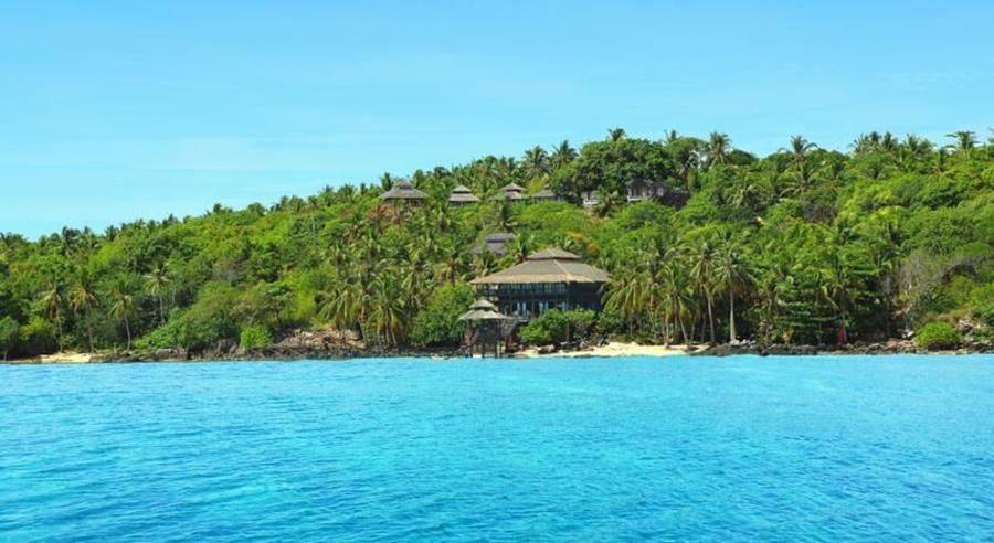 Breve Azurine Lagoon Retreat Karimunjawa

