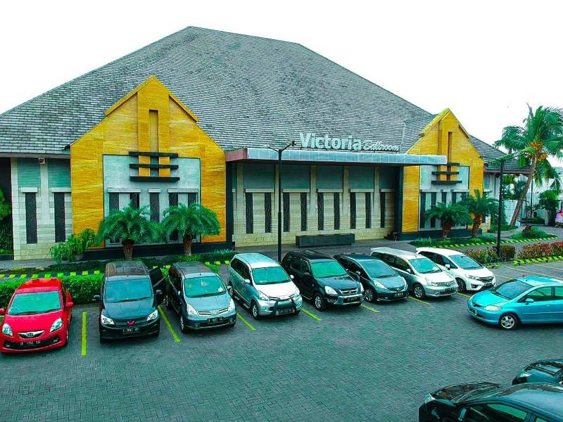 Crown Victoria Hotel