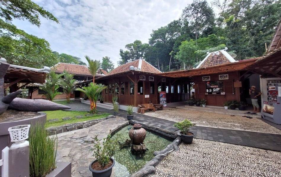 DikaJaya Guesthouse Syariah
