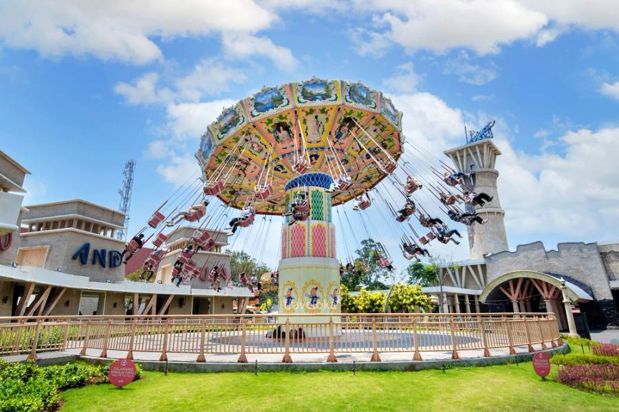 Dufan (Dunia Fantasi) – Taman Hiburan Terbesar di Jakarta