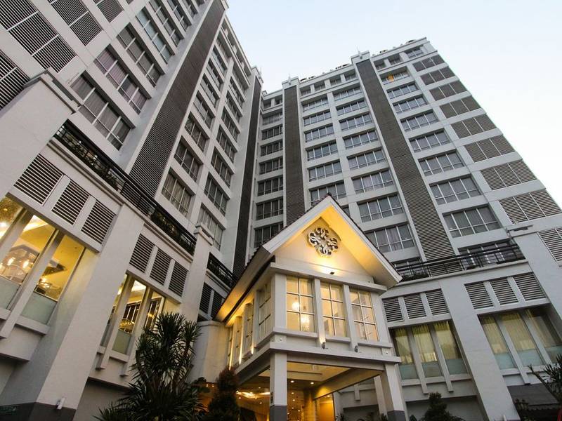 Grand Darmo Suite by AMITHYA
