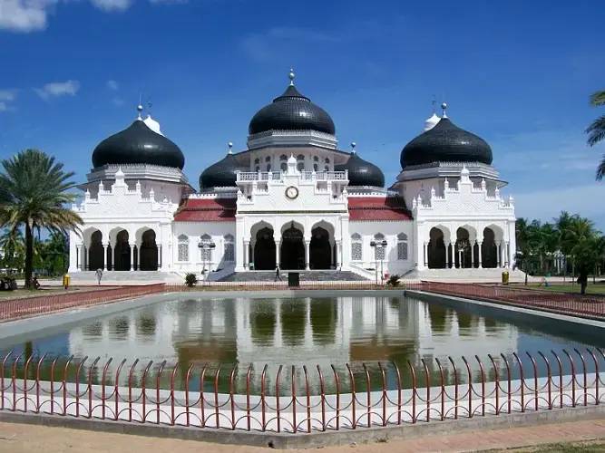 Rekomendasi Tempat Wisata Dekat Terminal Batoh, Banda Aceh