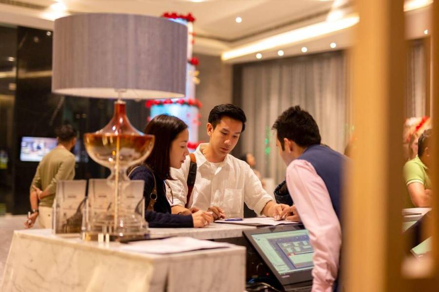 Các mẫu câu giao tiếp tiếng Trung khi đi du lịch giúp bạn đặt phòng nhanh chóng và thuận tiện hơn