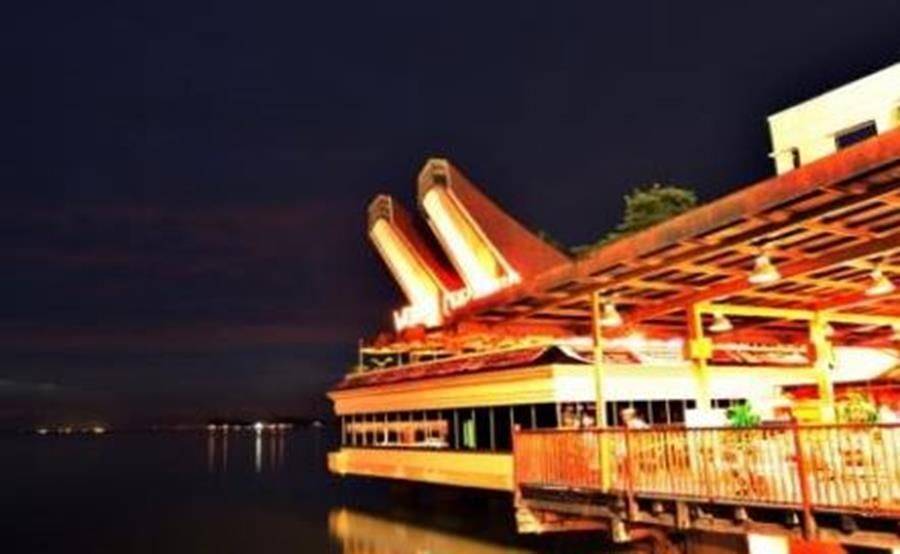 Makassar Golden Hotel
