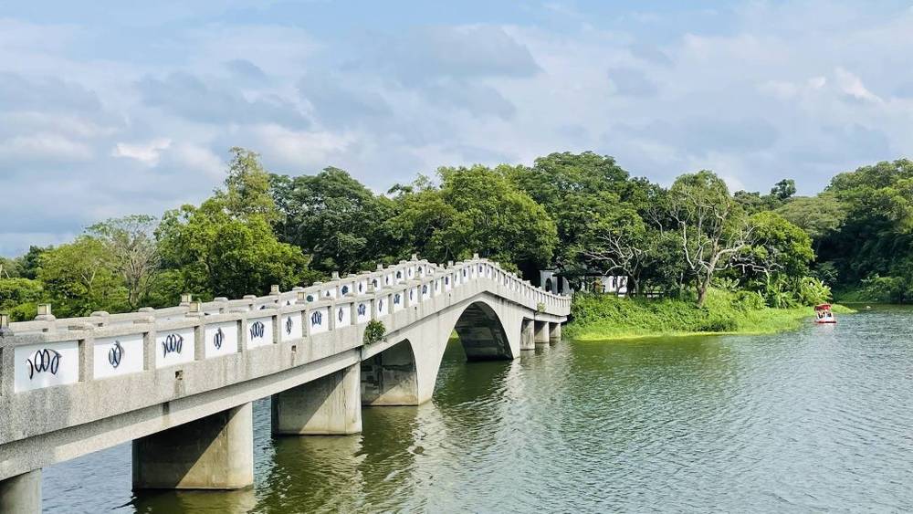 Green Grass Lake là hồ tuyệt đẹp để bạn check-in và hít thở không khí trong lành, xa rời chốn đô thị náo nhiệt | Tân Trúc Đài Loan