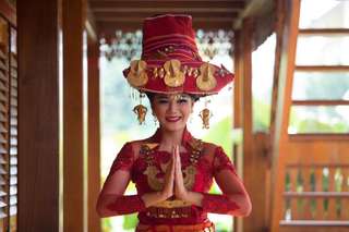10 Hotel untuk Wedding di Medan, Mas Bellboy